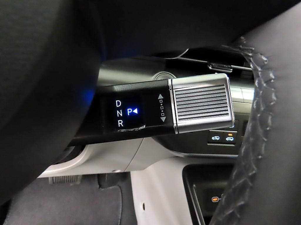 HYUNDAI Kona - Vista 10