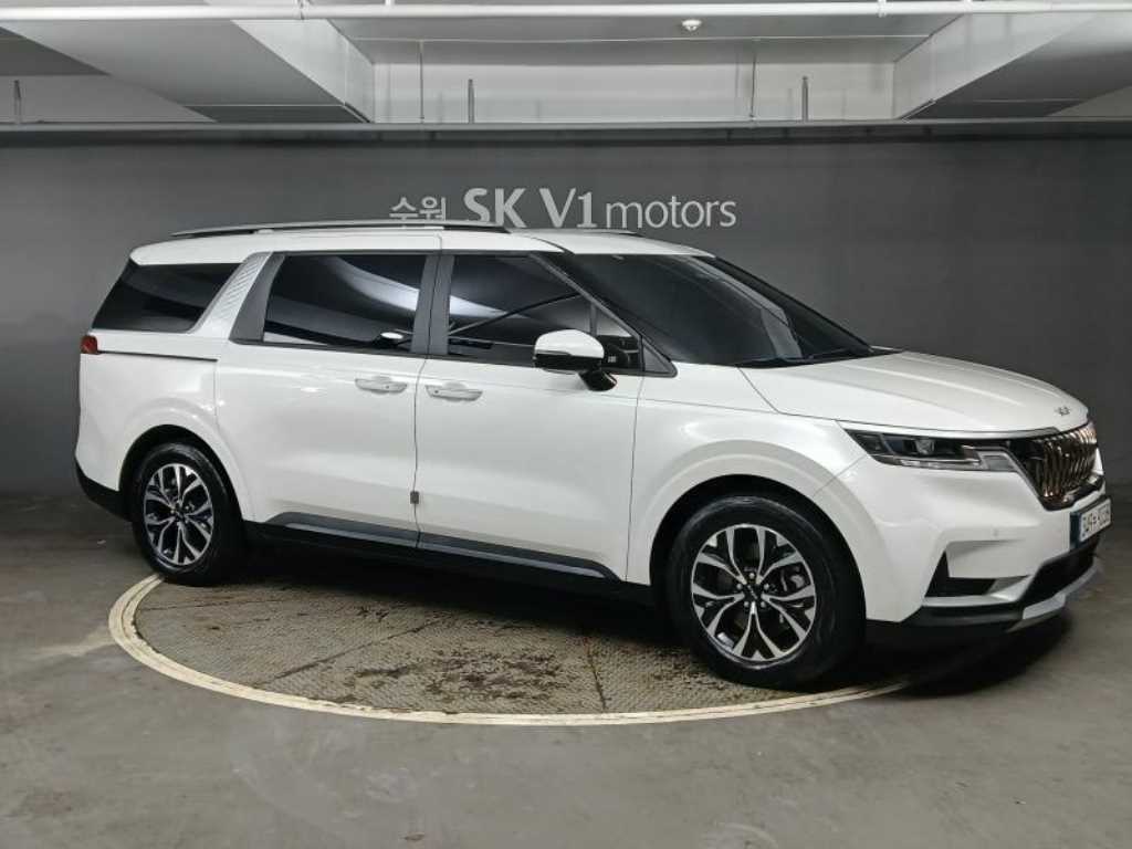 KIA Carnival - Vista 3