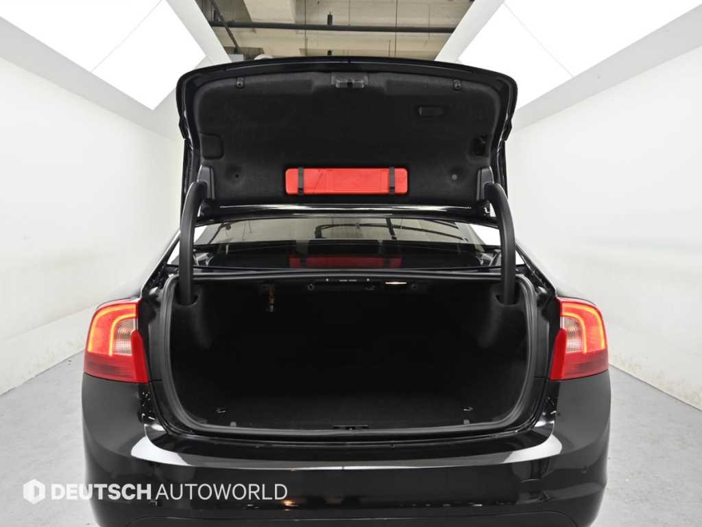 Volvo S60 2015 Negro - Importación desde Corea - HF Imports Iquique - Foto 19