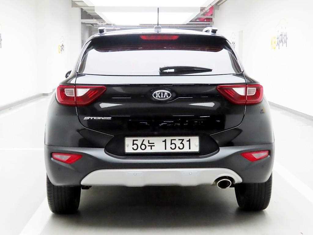 KIA Stonic - Vista 3