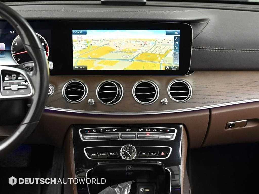 Mercedes Benz E class 2019 Negro - Importación desde Corea - HF Imports Iquique - Foto 14