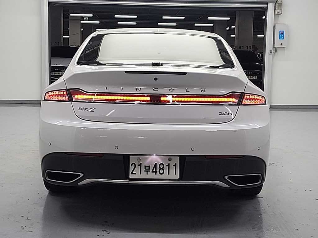 Lincoln MKZ - Vista 3