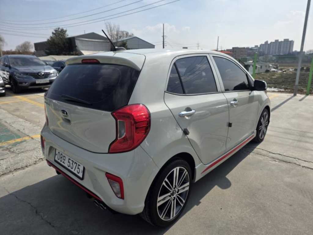 KIA Morning - Vista 4