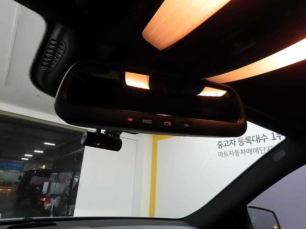 Mercedes Benz E class 2014 Plateado - Importación desde Corea - HF Imports Iquique - Foto 17