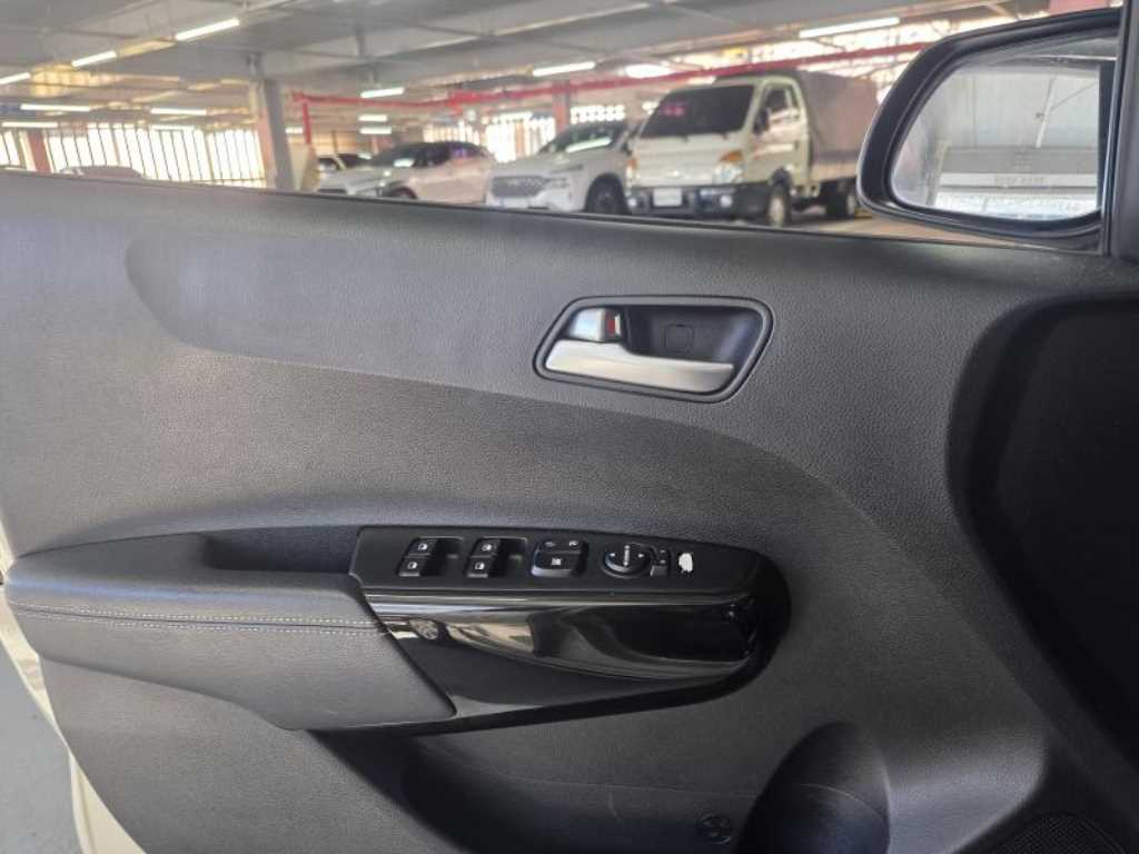 KIA Morning - Vista 8