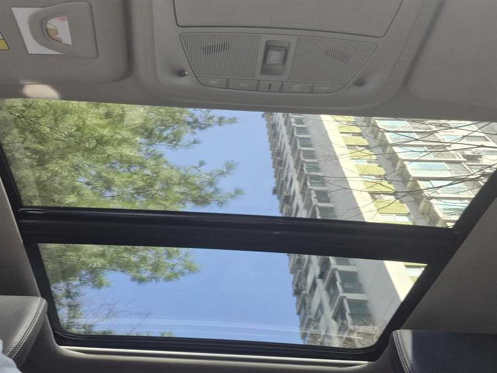 SAMSUNG QM6 - Vista 4