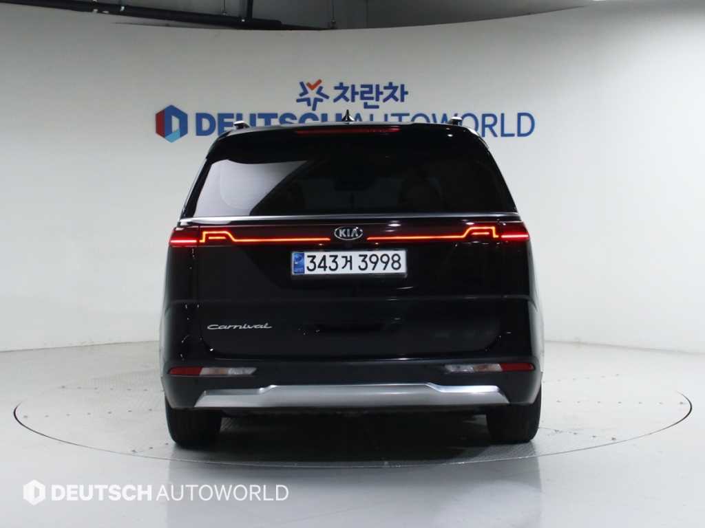 KIA Carnival - Vista 4