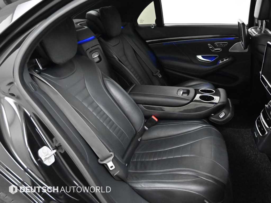 Mercedes Benz S Class - Vista 12