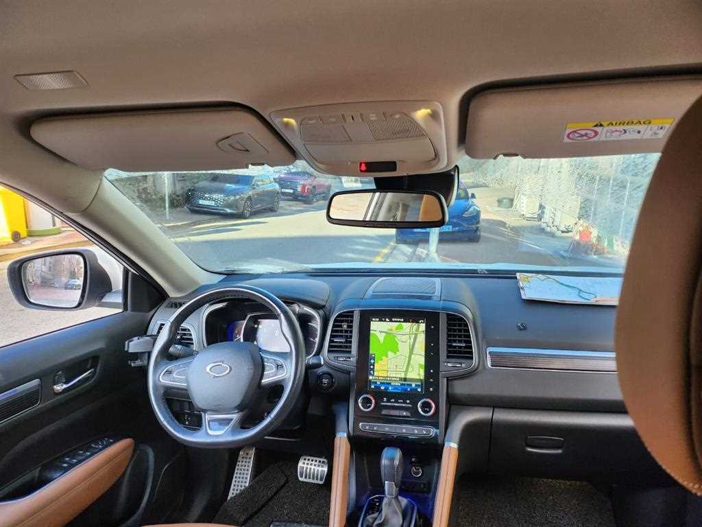 SAMSUNG QM6 - Vista 10