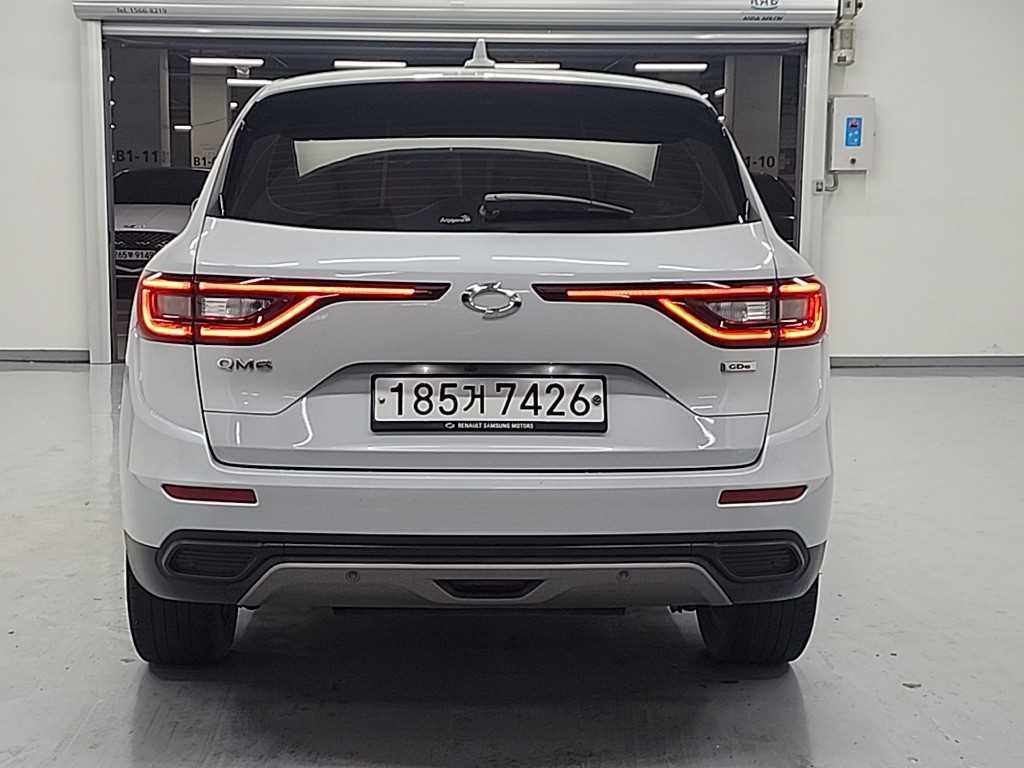 SAMSUNG QM6 - Vista 3