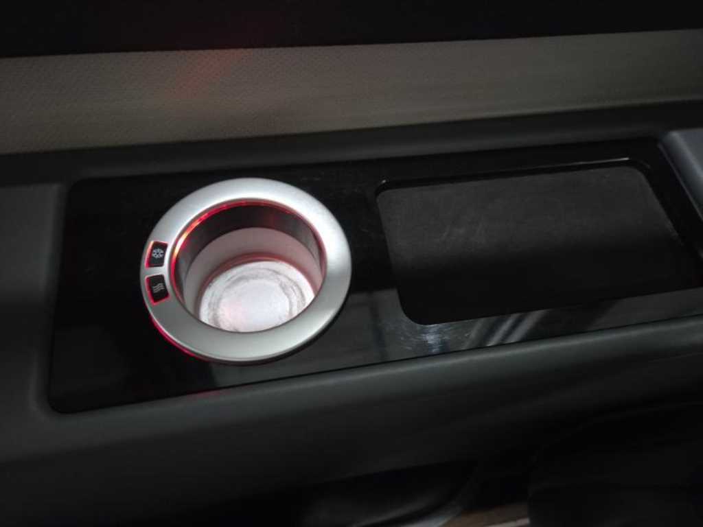 HYUNDAI Solati 2020 Negro - Importación desde Corea - HF Imports Iquique - Foto 18