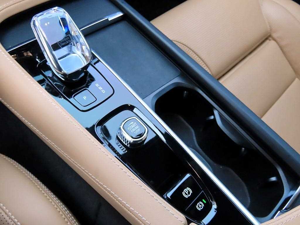 Volvo XC90 - Vista 12