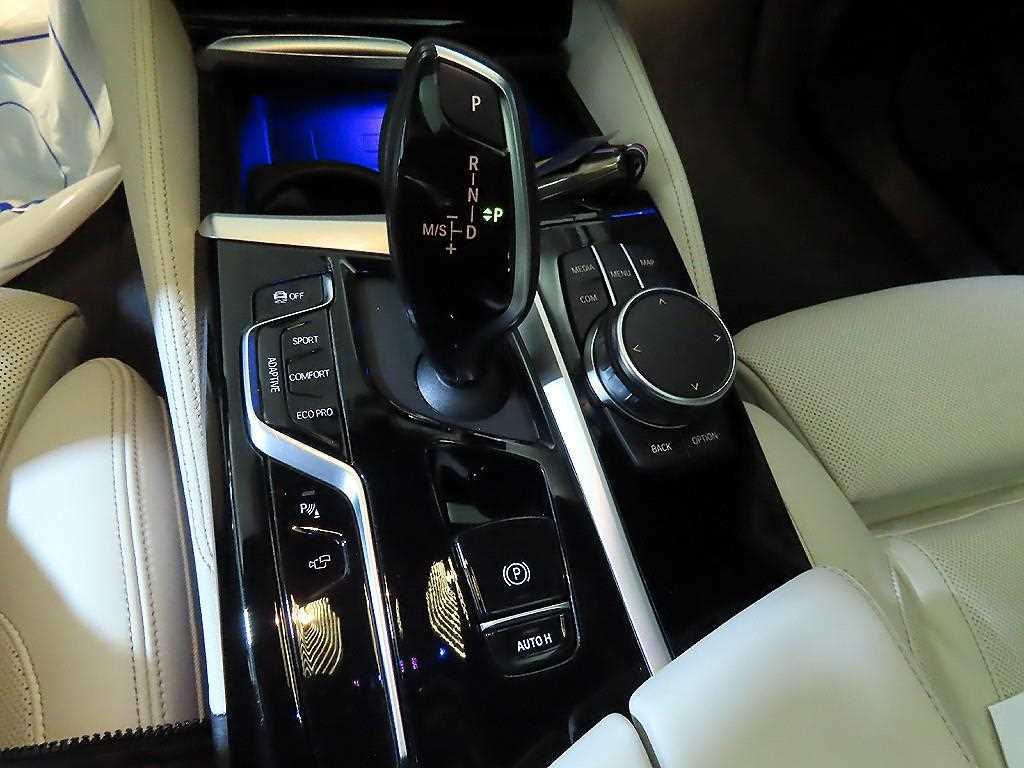 BMW 5 Series - Vista 12