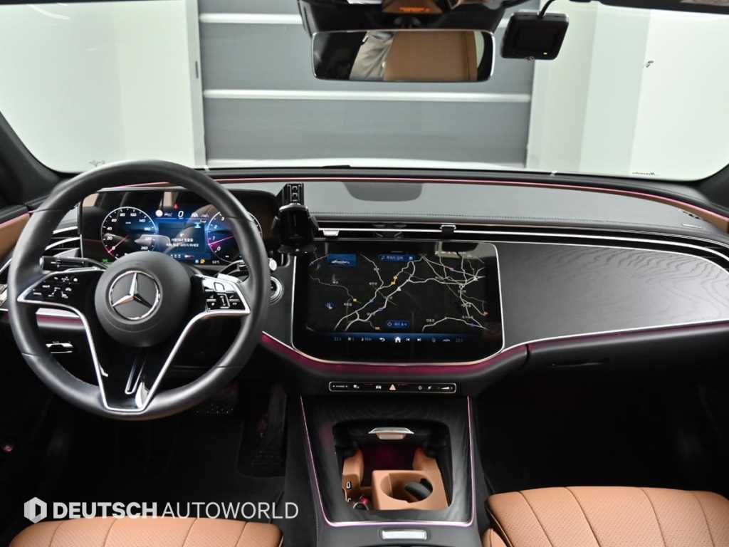 Mercedes Benz E class - Vista 7