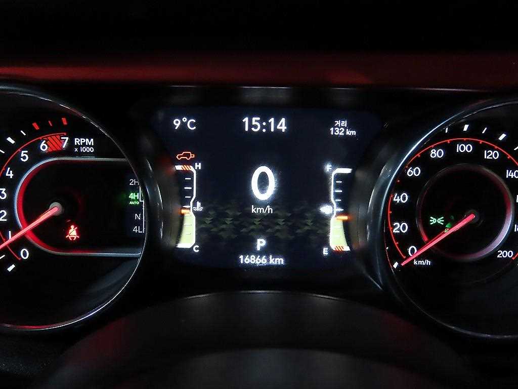 Jeep Wrangler - Vista 9