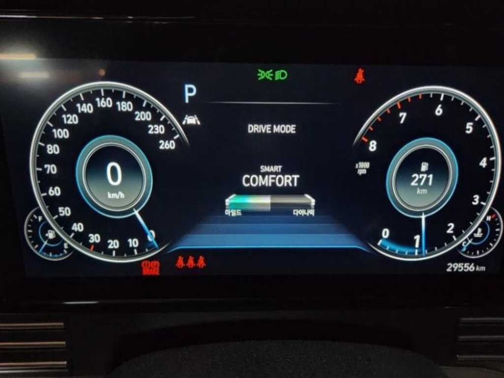 HYUNDAI Grandeur - Vista 8