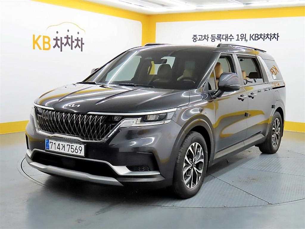 KIA Carnival - Vista 2