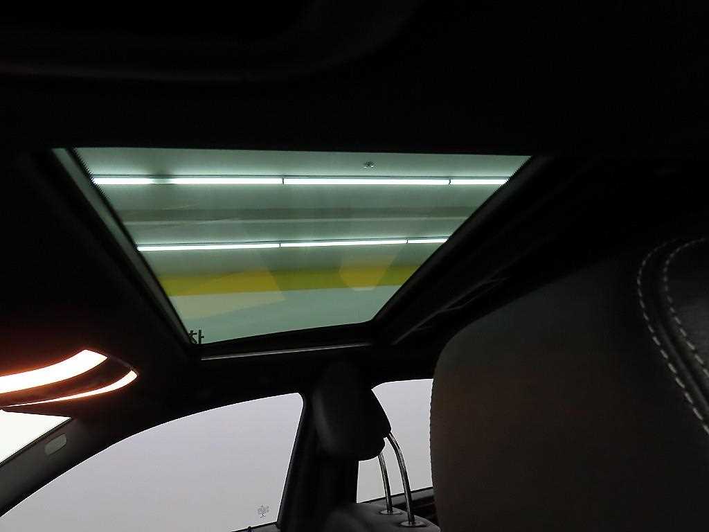 Mercedes Benz E class 2014 Plateado - Importación desde Corea - HF Imports Iquique - Foto 18