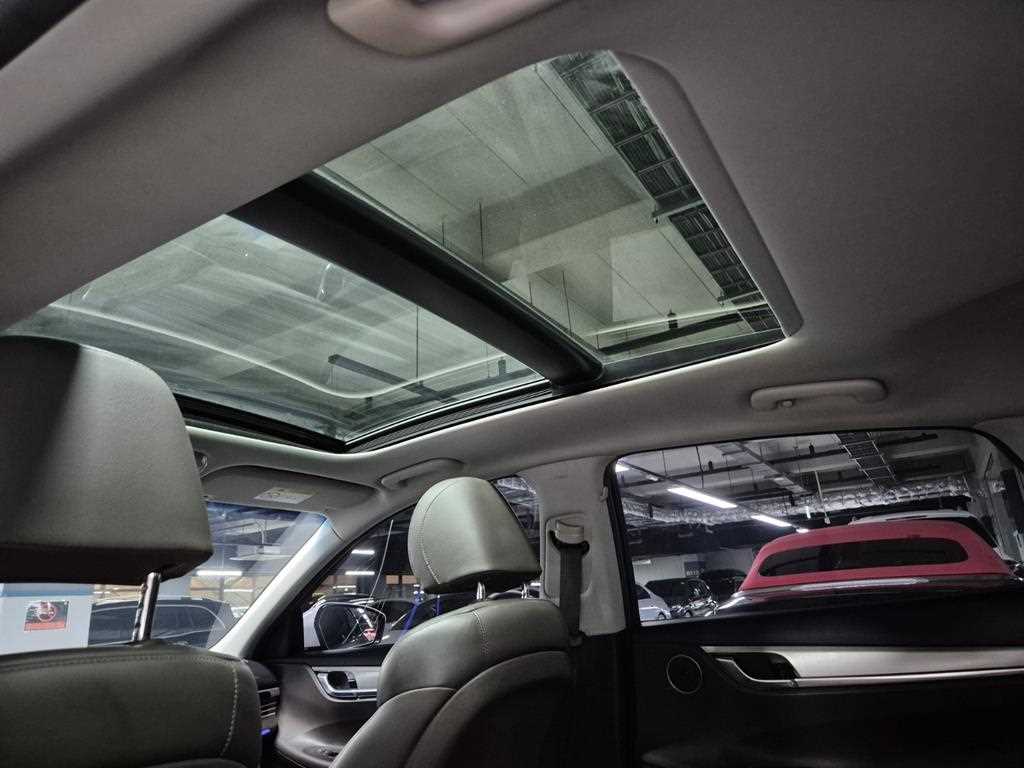 HYUNDAI Grandeur - Vista 12