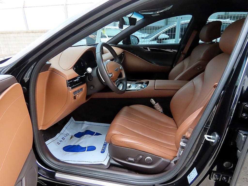 Genesis G80 - Vista 5