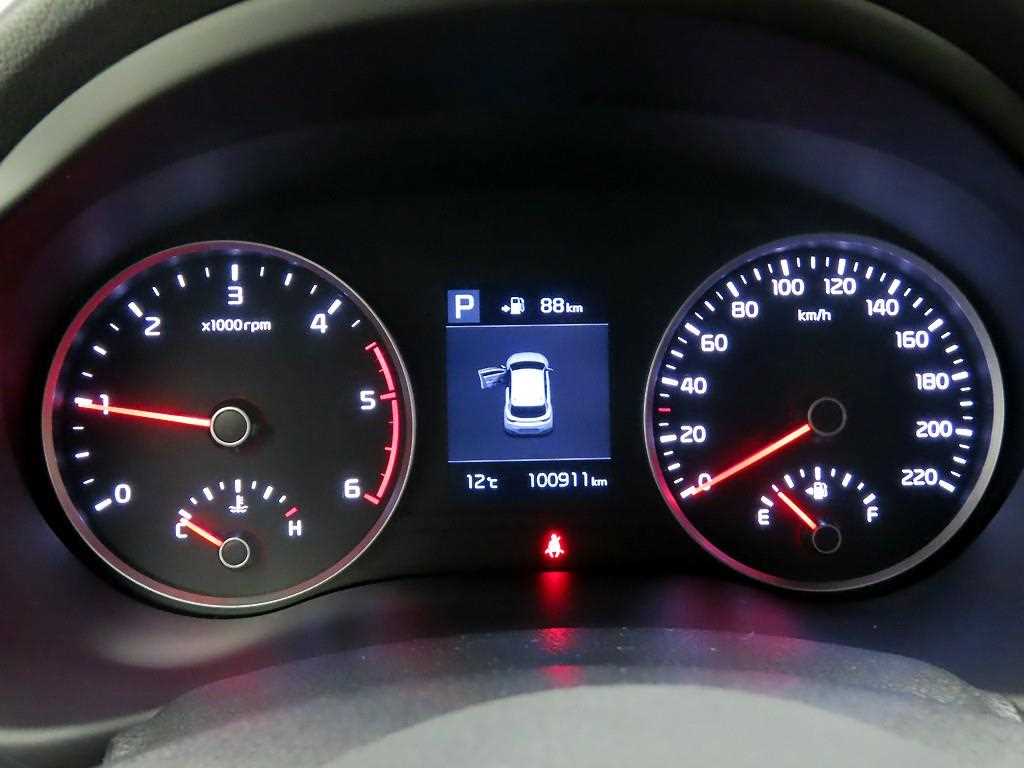 KIA Stonic - Vista 5