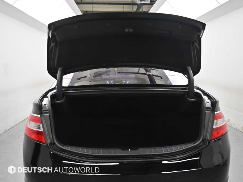 HYUNDAI Grandeur 2012 Negro - Importación desde Corea - HF Imports Iquique - Foto 19