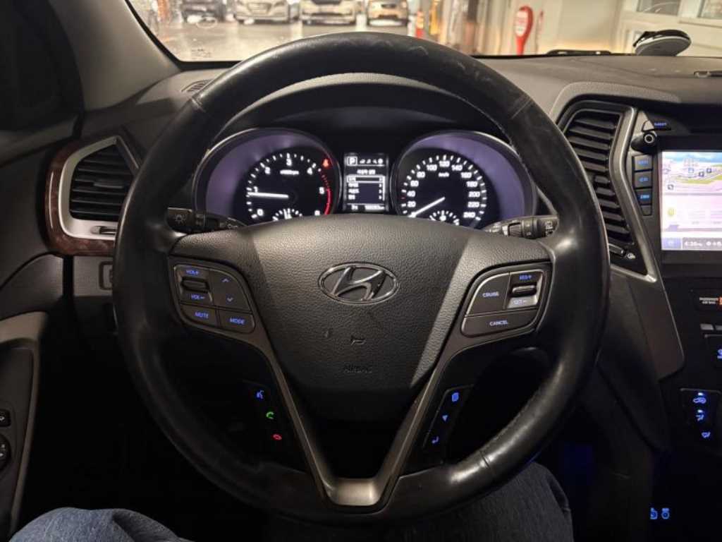 HYUNDAI Santa Fe - Vista 9