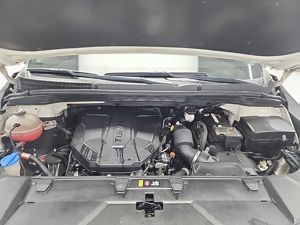 KIA Carnival - Vista 6