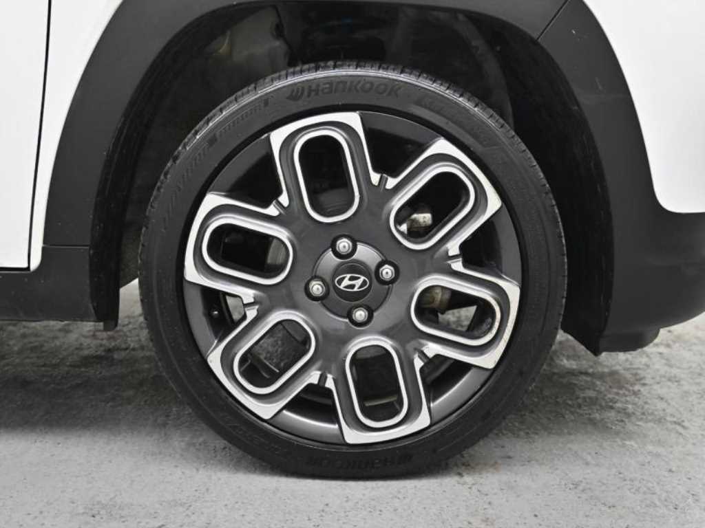 HYUNDAI Casper - Vista 5