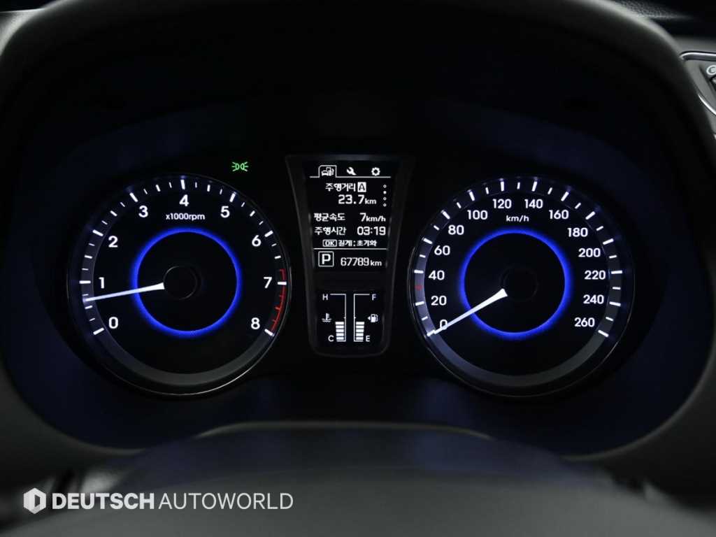 HYUNDAI Grandeur - Vista 8