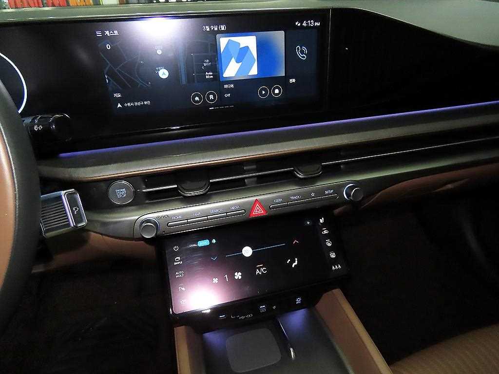 HYUNDAI Grandeur - Vista 11