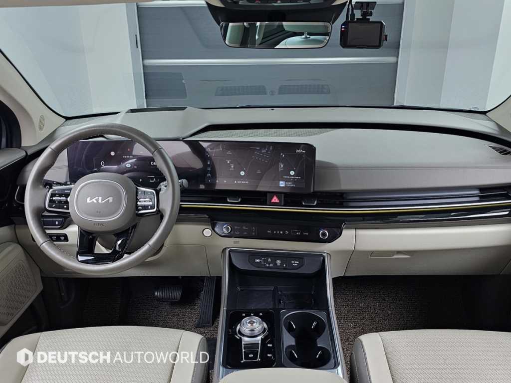 KIA Carnival - Vista 7