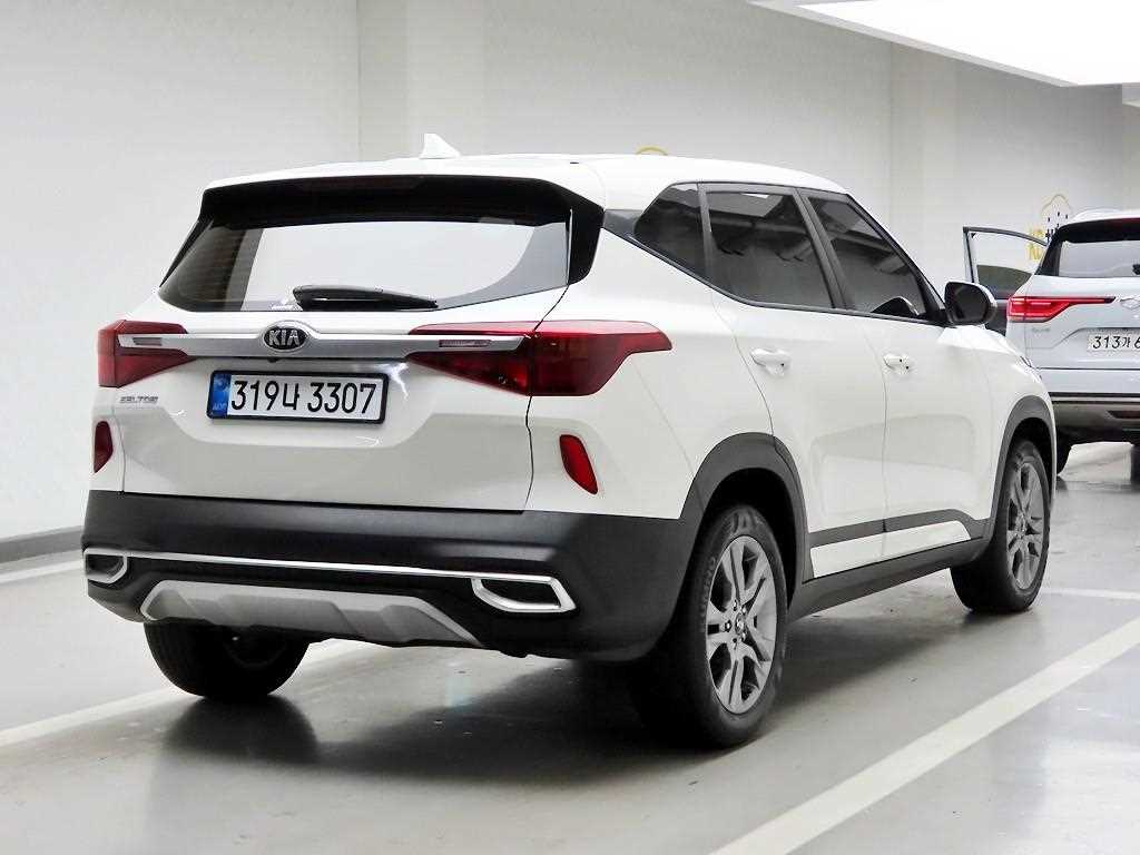 KIA Seltos - Vista 4