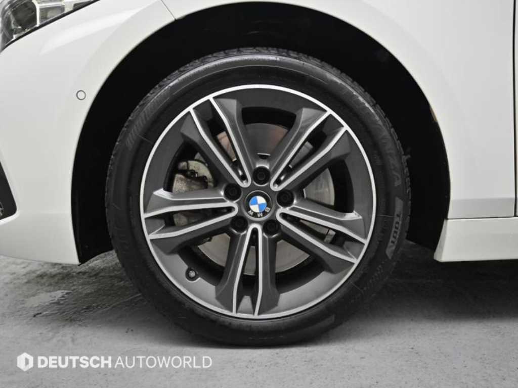 BMW 1 series - Vista 5