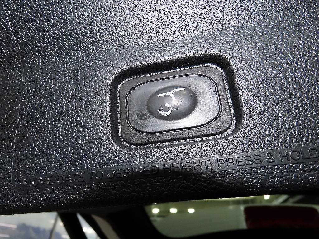 Ford Explorer 2018 Blanco - Importación desde Corea - HF Imports Iquique - Foto 14