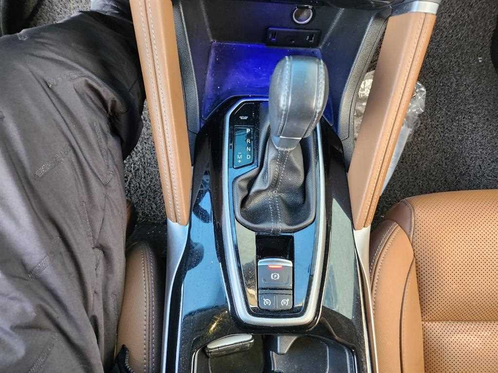 SAMSUNG QM6 - Vista 9