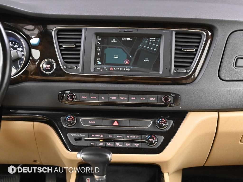 KIA Carnival 2019 - Importación desde Corea - HF Imports Iquique - Foto 14