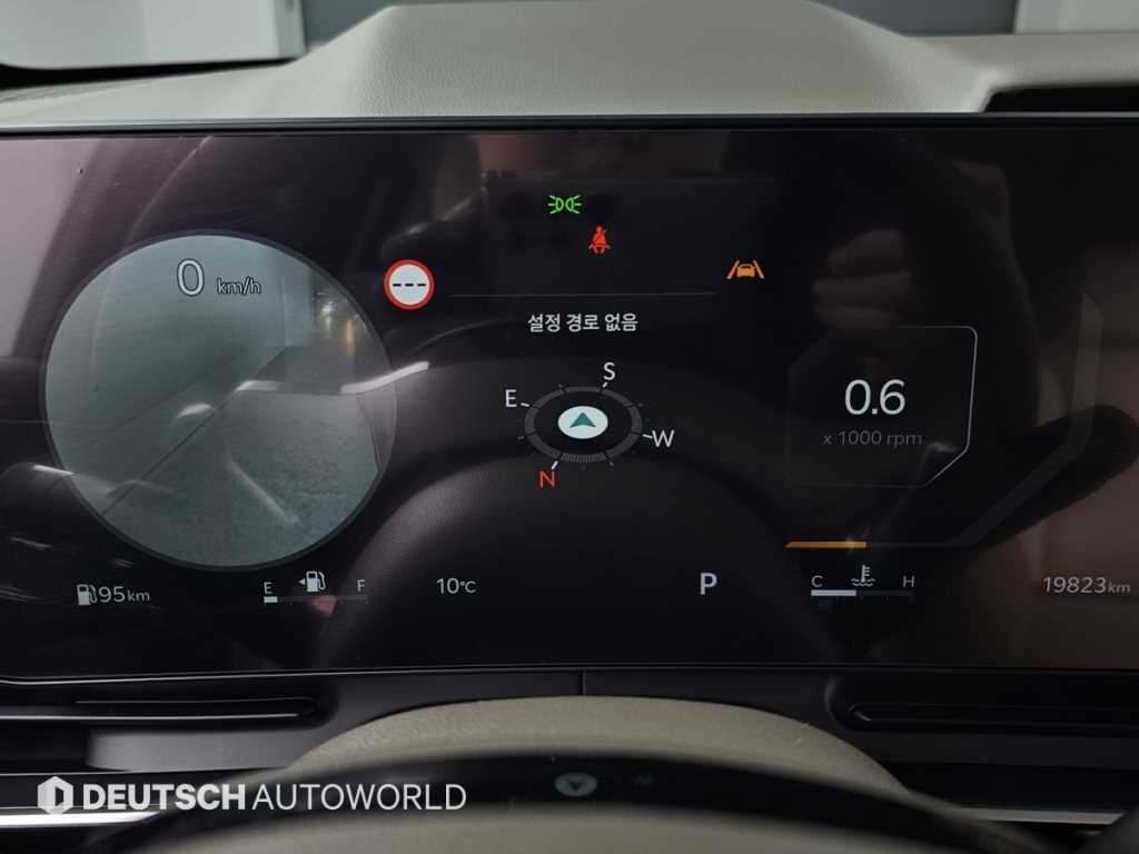 KIA Carnival - Vista 8