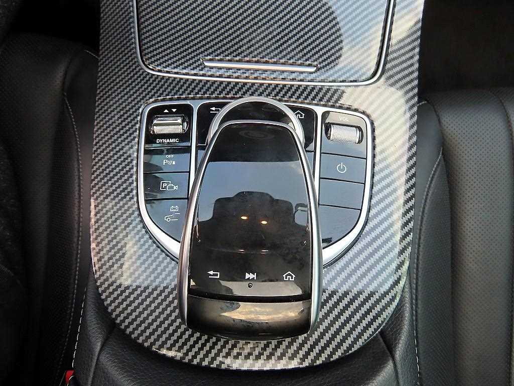 Mercedes Benz E class - Vista 12