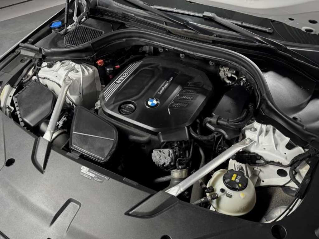 BMW Gran Turismo - Vista 6