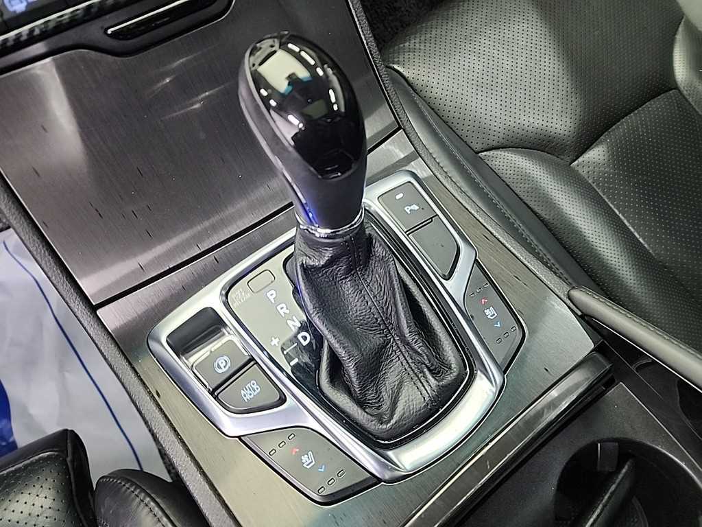 HYUNDAI Grandeur - Vista 8