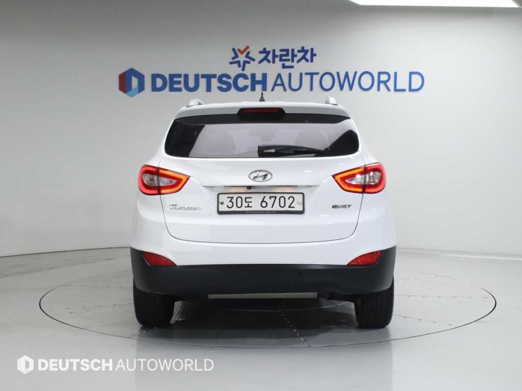 HYUNDAI Tucson - Vista 4