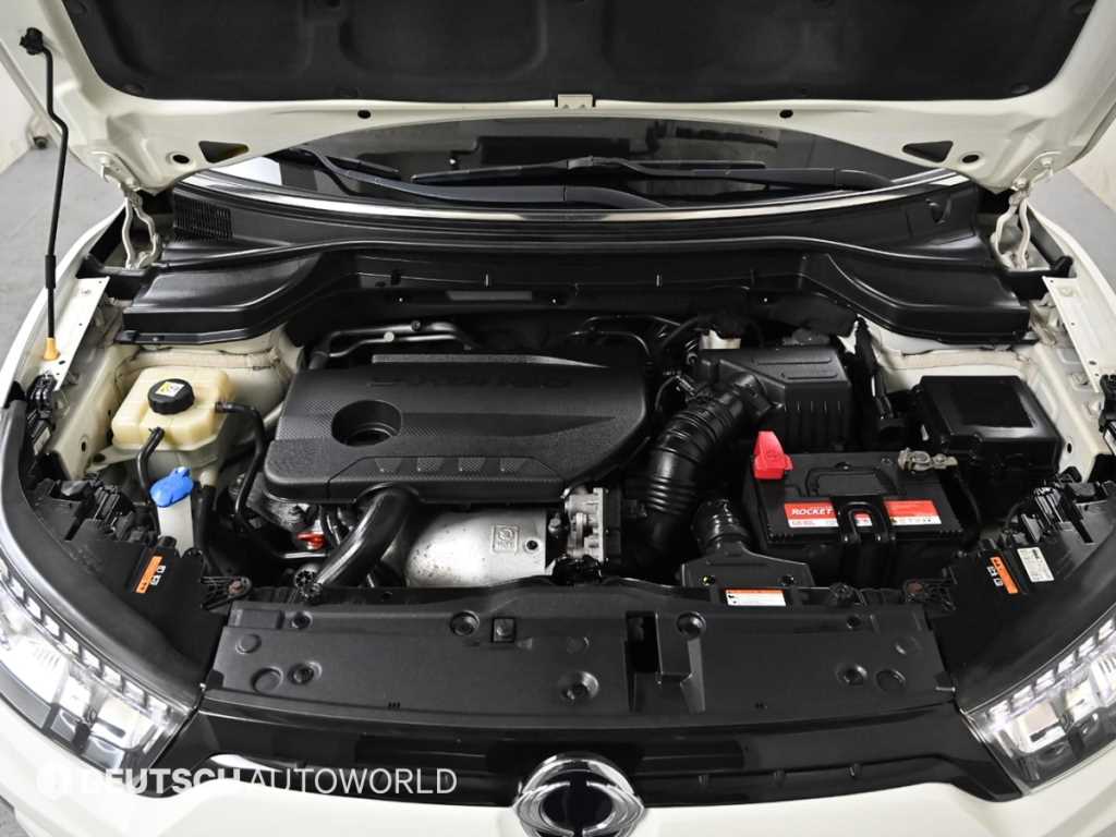 Ssangyong Tivoli - Vista 6