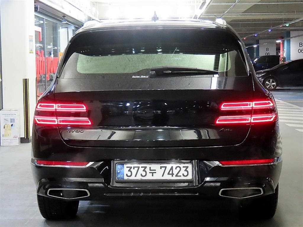 Genesis GV80 - Vista 5