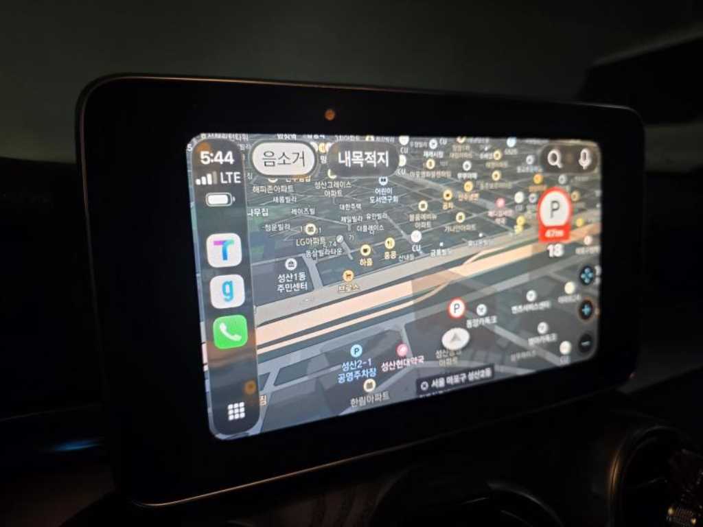 Mercedes Benz GLC Class - Vista 7