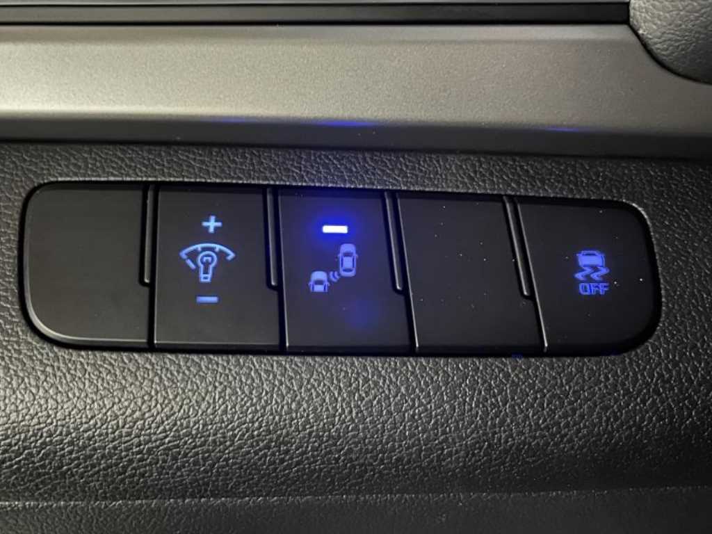 HYUNDAI Avante 2018 Gris - Importación desde Corea - HF Imports Iquique - Foto 13