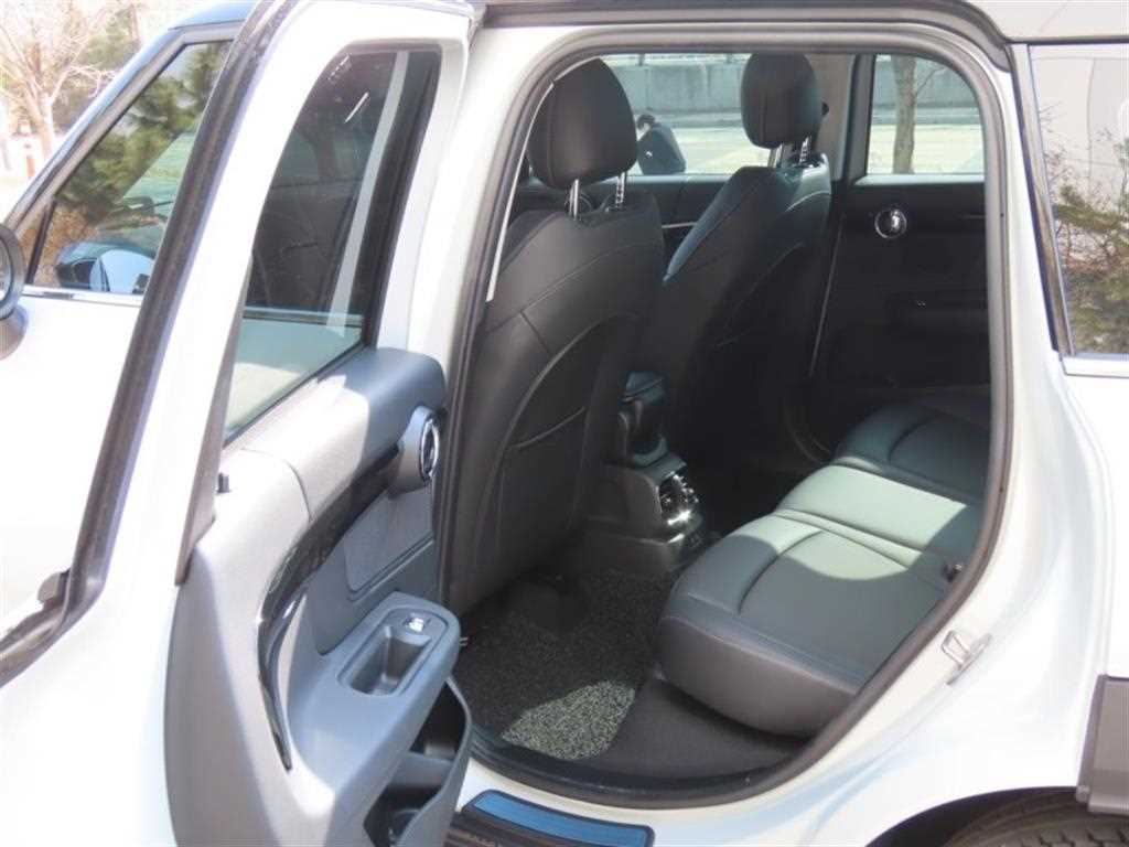 Mini Countryman 2023 Plateado - Importación desde Corea - HF Imports Iquique - Foto 14