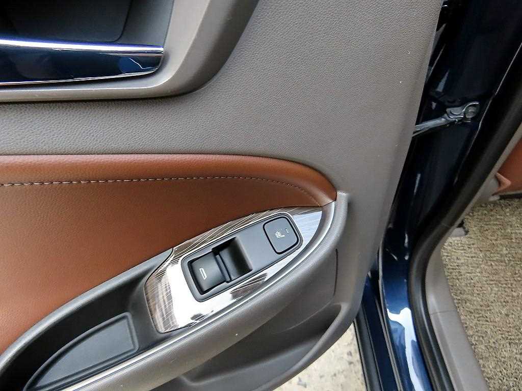 Chevrolet Malibu 2017 Azul - Importación desde Corea - HF Imports Iquique - Foto 16