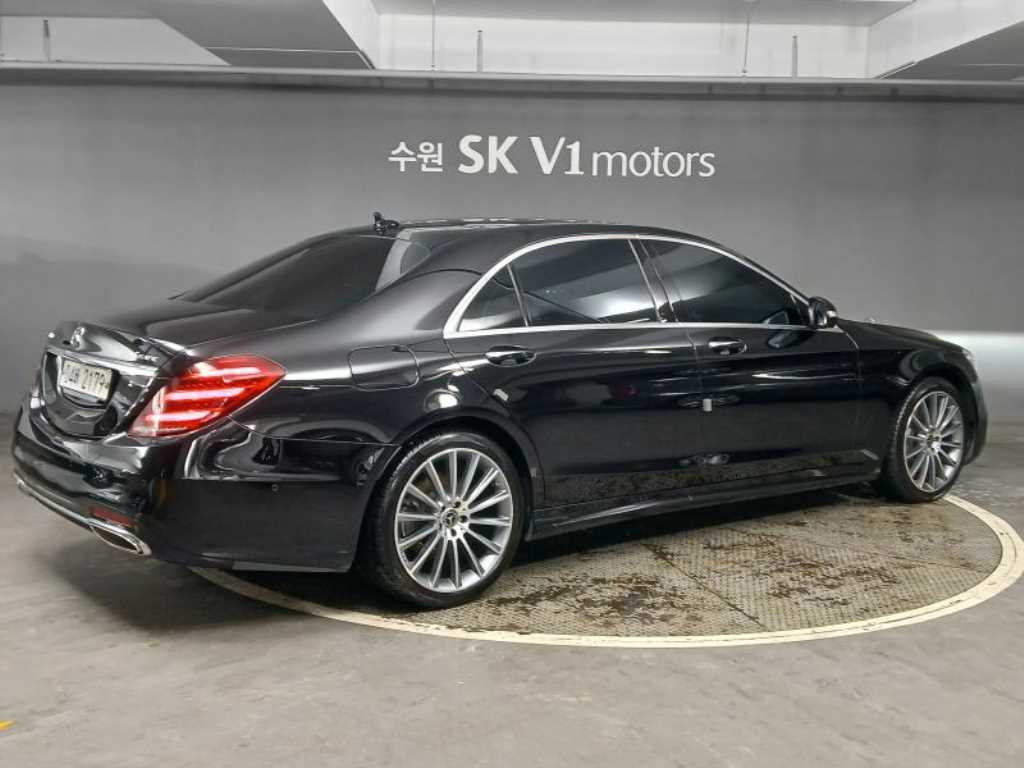 Mercedes Benz S Class - Vista 4