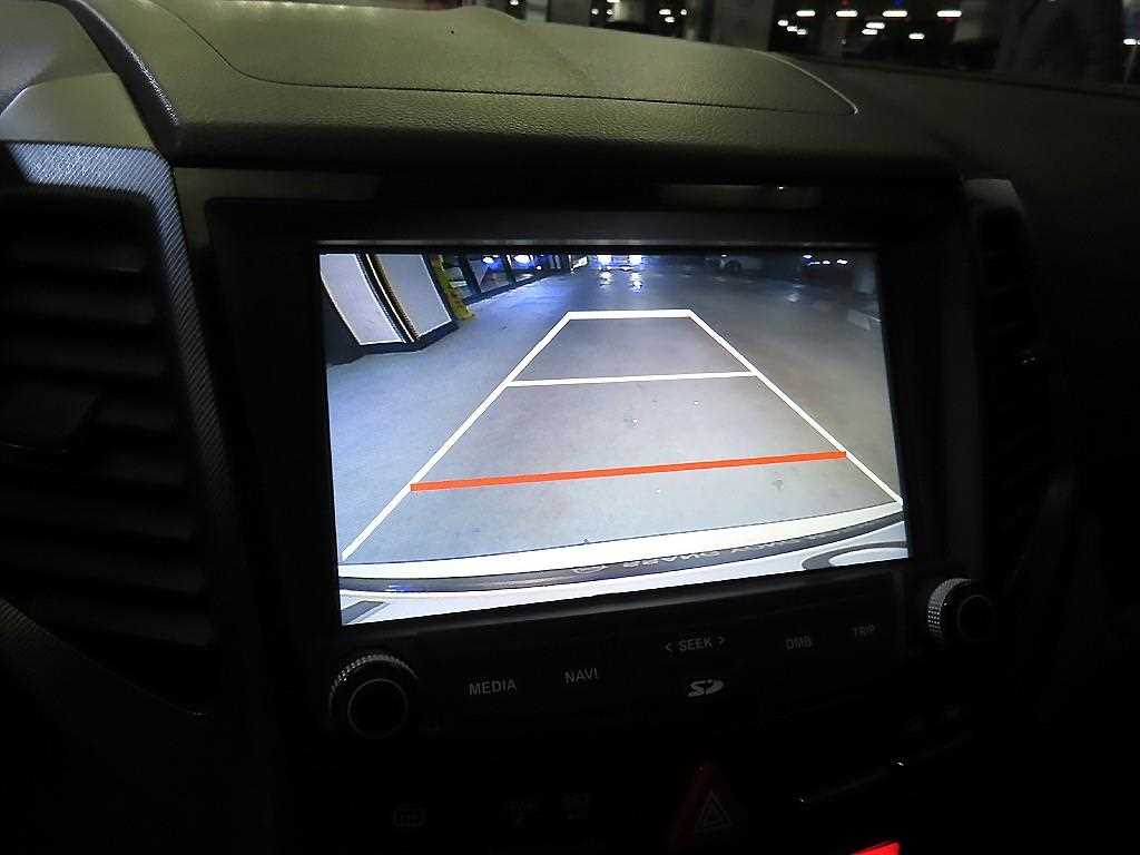 Ssangyong Tivoli 2017 Blanco - Importación desde Corea - HF Imports Iquique - Foto 14